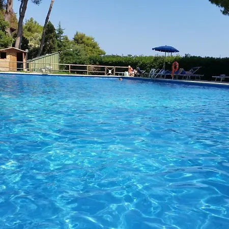 Napoleon By Helloelba Apartmanhotel Procchio