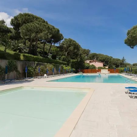Napoleon - Helloelba Lägenhetshotell Procchio (Isola d'Elba)