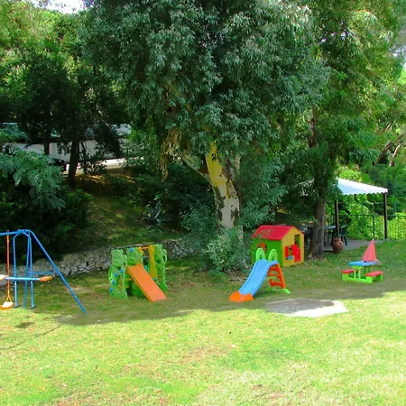 Apart Otel Napoleon By Helloelba 3*